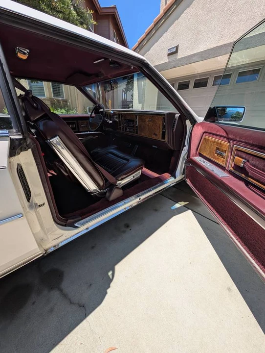 1985 Buick Riviera 4th-7th Gen - Image 8 of 18