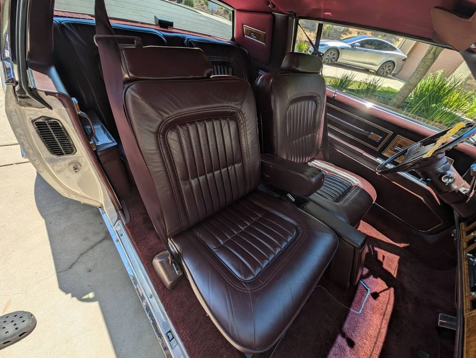 1985 Buick Riviera 4th-7th Gen - Image 9 of 18