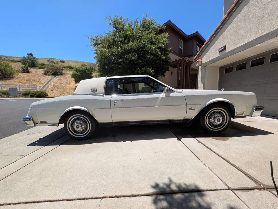 1985 Buick Riviera 4th-7th Gen - Image 6 of 18