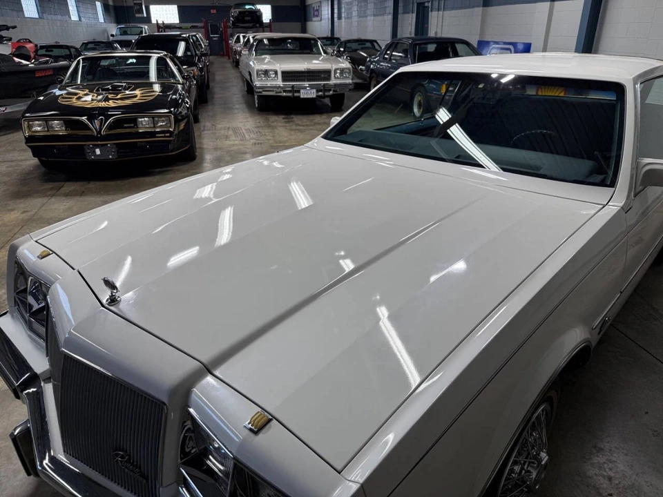 1985 Buick Riviera 4th-7th Gen - Image 15 of 21