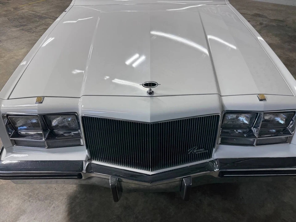 1985 Buick Riviera 4th-7th Gen - Image 14 of 21