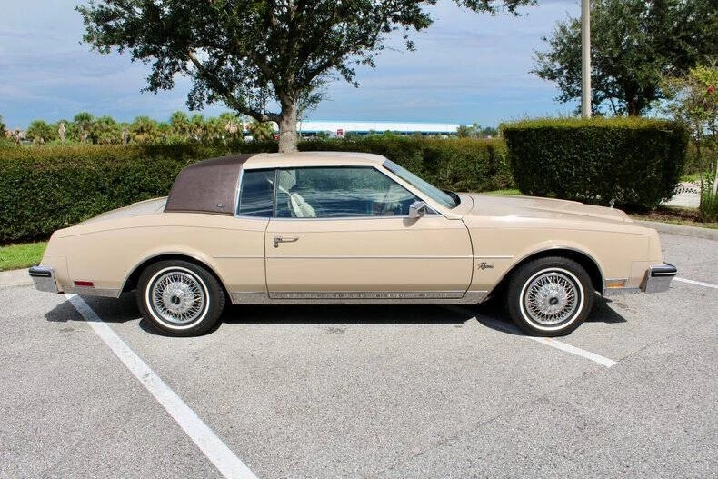1985 Buick Riviera 4th-7th Gen - Image 20 of 21
