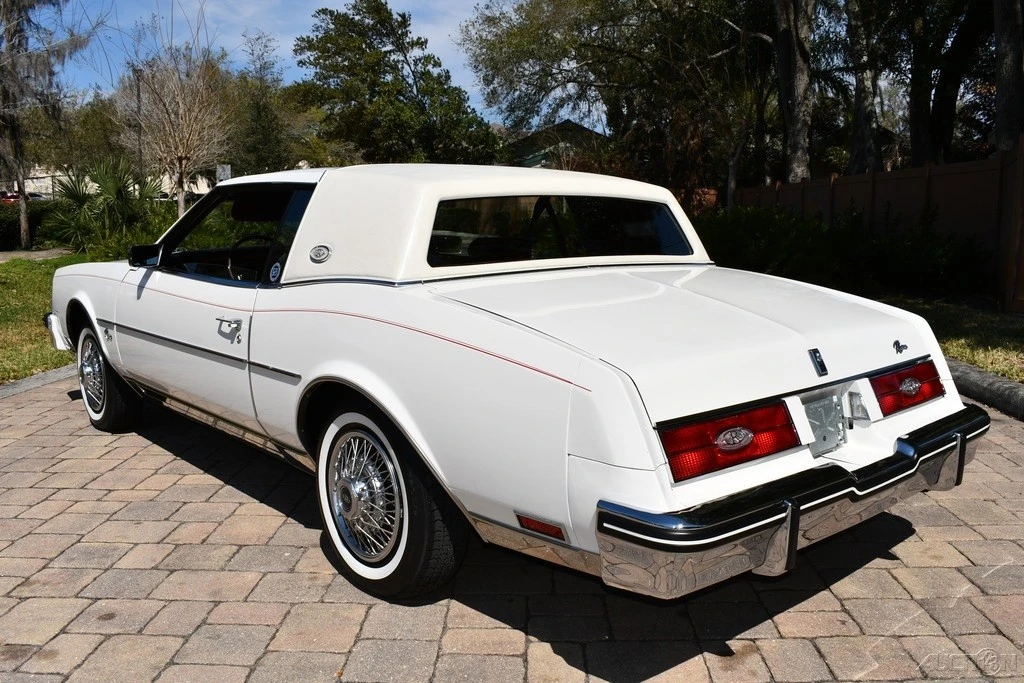 1985 Buick Riviera 4th-7th Gen - Image 5 of 21