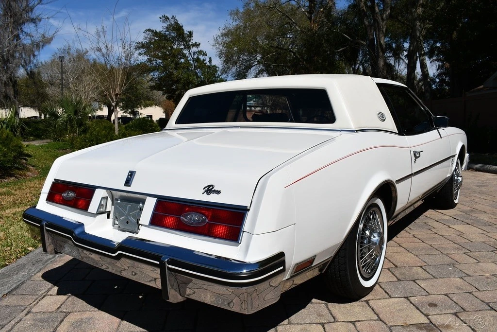 1985 Buick Riviera 4th-7th Gen - Image 6 of 21