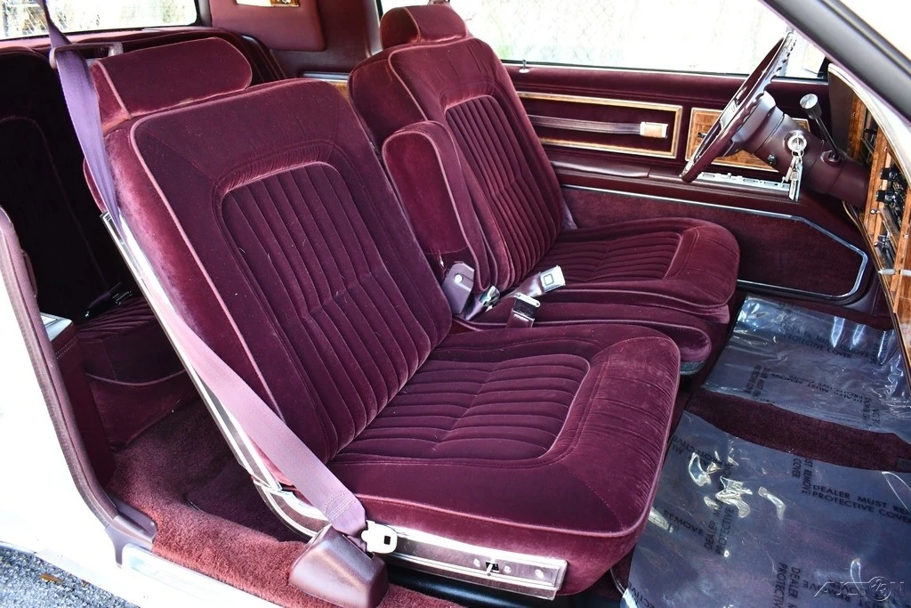 1985 Buick Riviera 4th-7th Gen - Image 16 of 24
