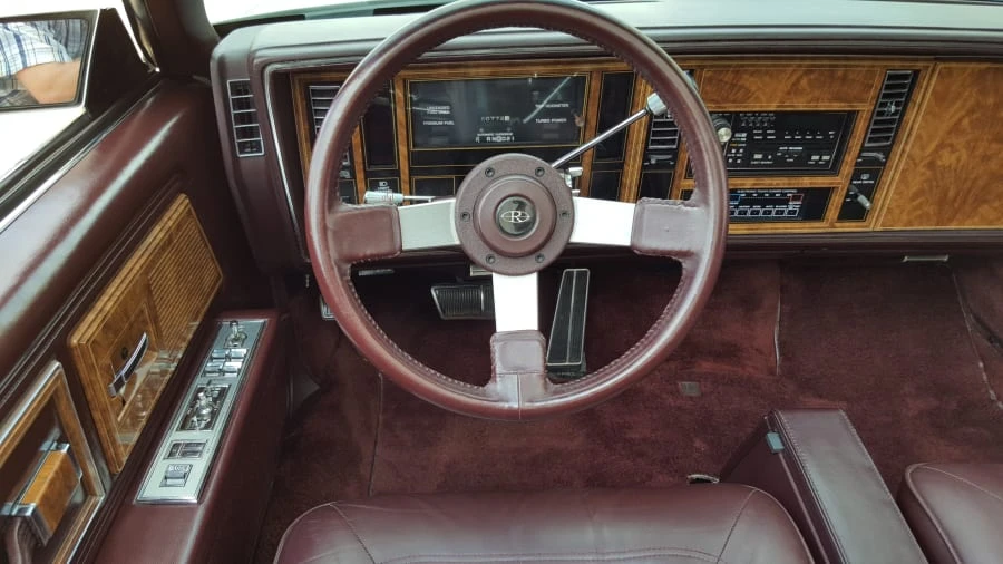 1985 Buick Riviera 4th-7th Gen - Image 5 of 7