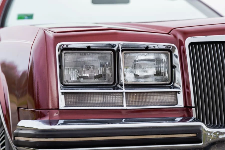 1985 Buick Riviera 4th-7th Gen - Image 11 of 31