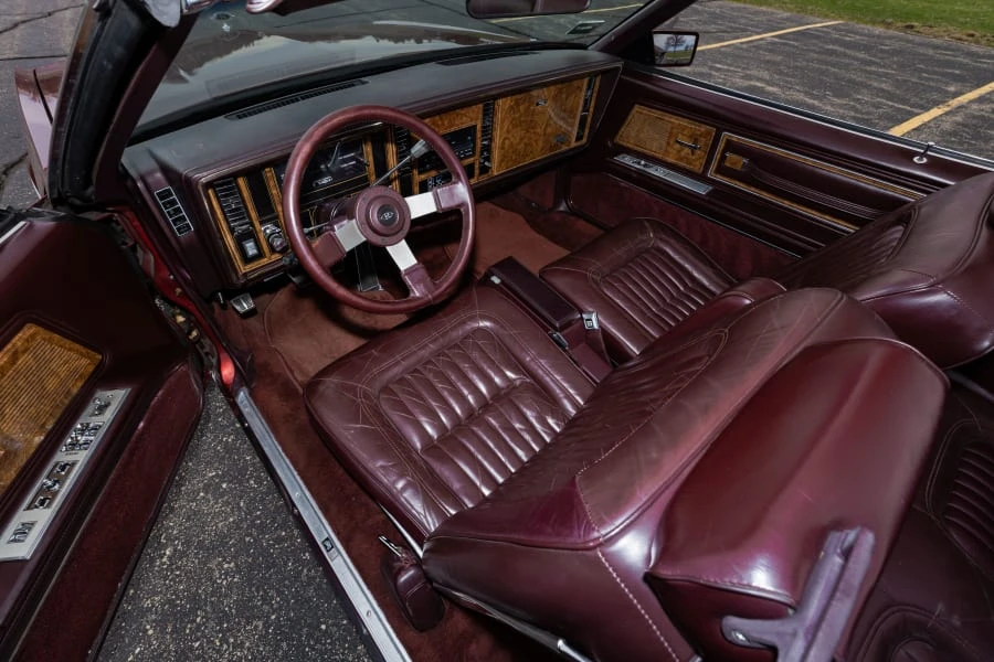 1985 Buick Riviera 4th-7th Gen - Image 22 of 31