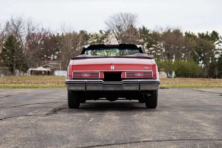 1985 Buick Riviera 4th-7th Gen - Image 5 of 31