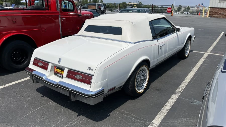 1985 Buick Riviera 4th-7th Gen - Image 4 of 11