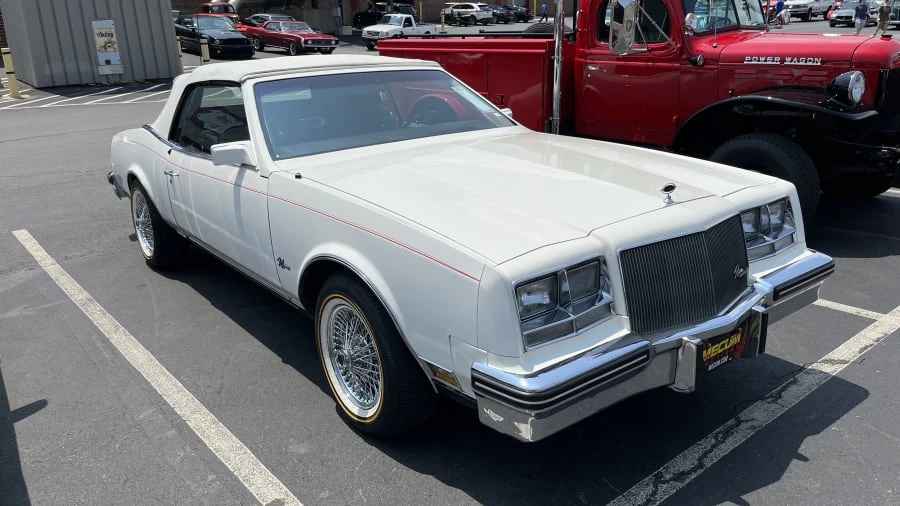 1985 Buick Riviera 4th-7th Gen - Image 3 of 11
