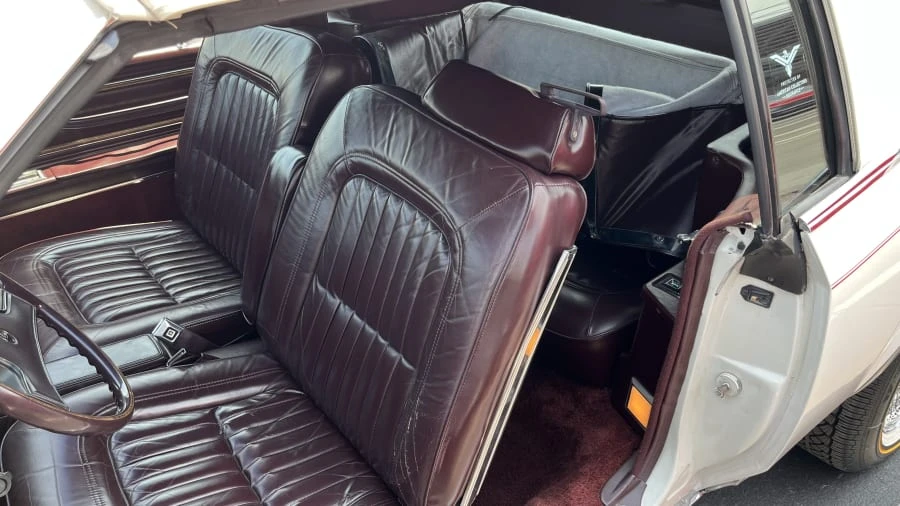 1985 Buick Riviera 4th-7th Gen - Image 7 of 11