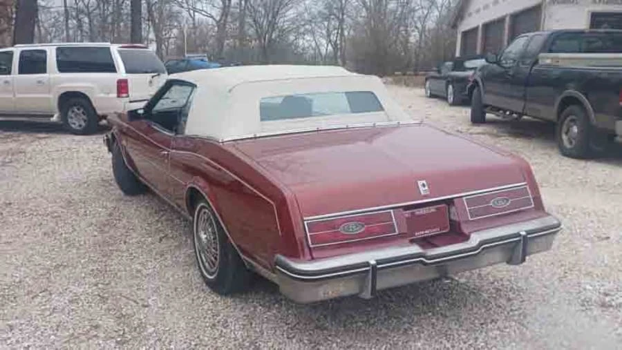 1985 Buick Riviera 4th-7th Gen - Image 4 of 7
