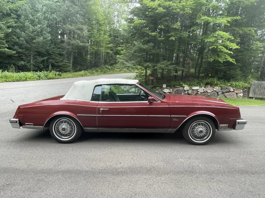 1985 Buick Riviera 4th-7th Gen - Image 13 of 27