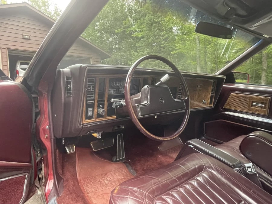1985 Buick Riviera 4th-7th Gen - Image 21 of 27