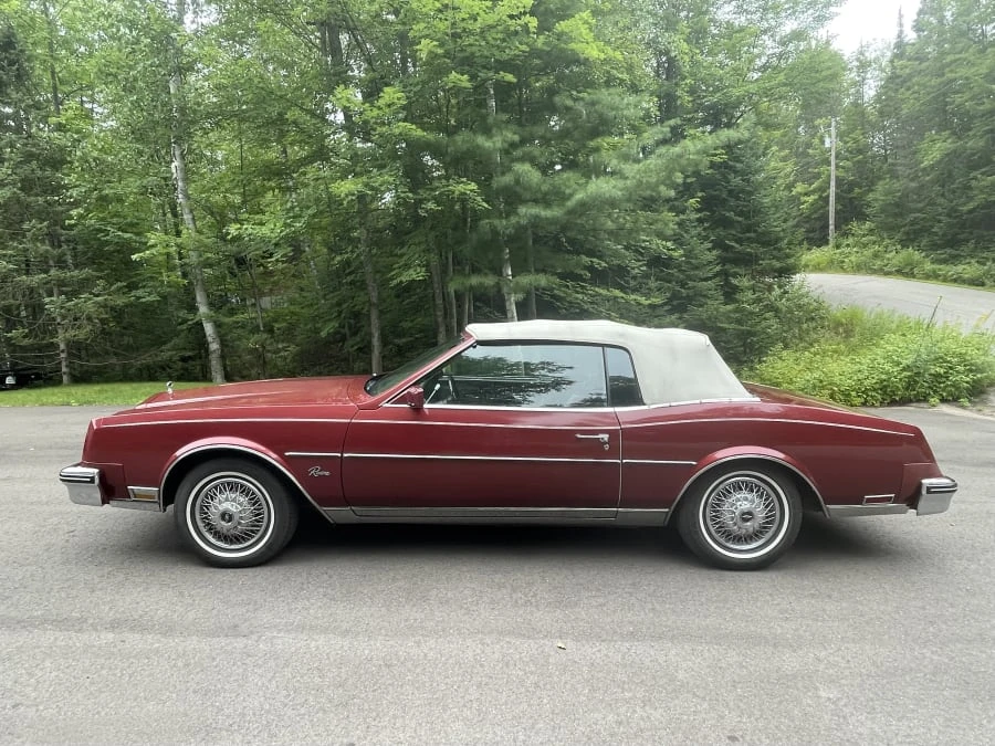 1985 Buick Riviera 4th-7th Gen - Image 2 of 27