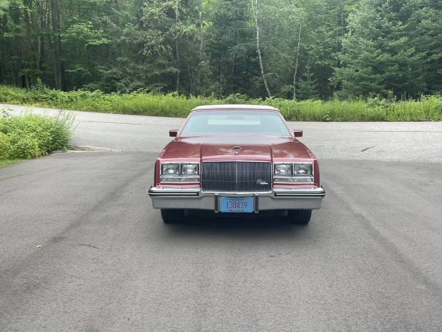 1985 Buick Riviera 4th-7th Gen - Image 12 of 27