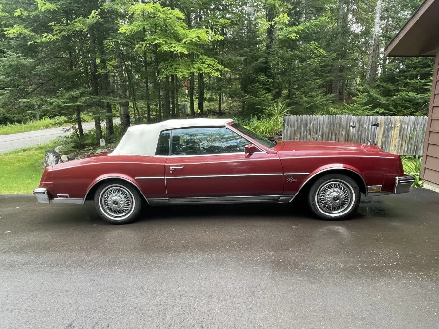1985 Buick Riviera 4th-7th Gen - Image 14 of 27