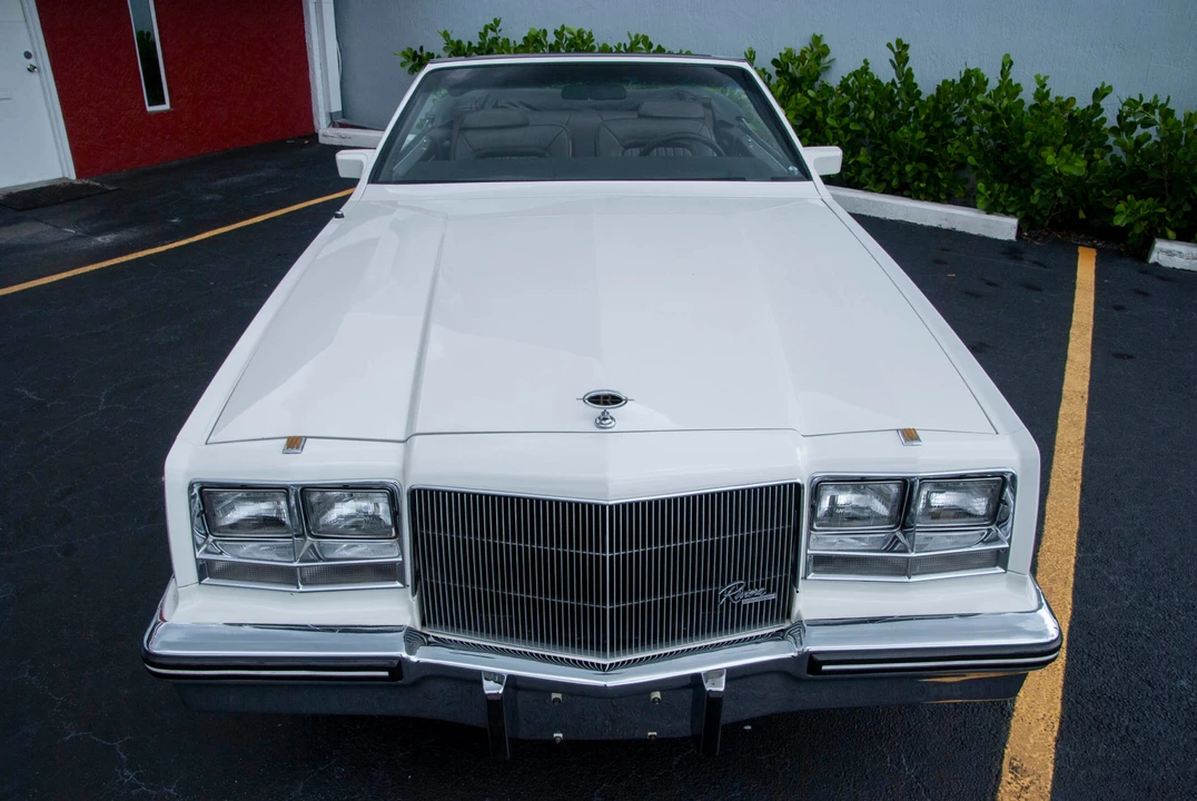 1985 Buick Riviera 4th-7th Gen - Image 6 of 31