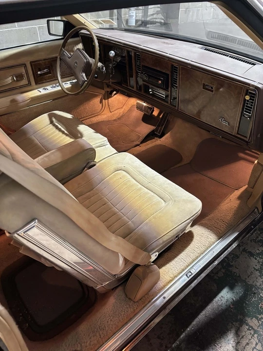 1985 Buick Riviera 4th-7th Gen - Image 18 of 21