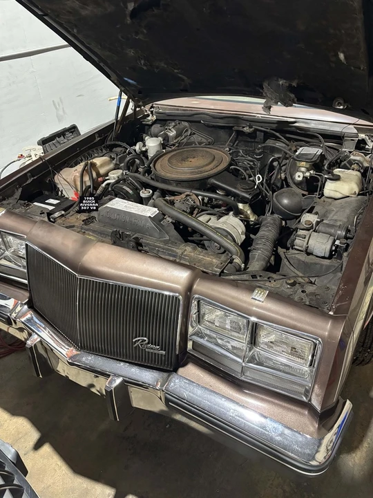 1985 Buick Riviera 4th-7th Gen - Image 13 of 21
