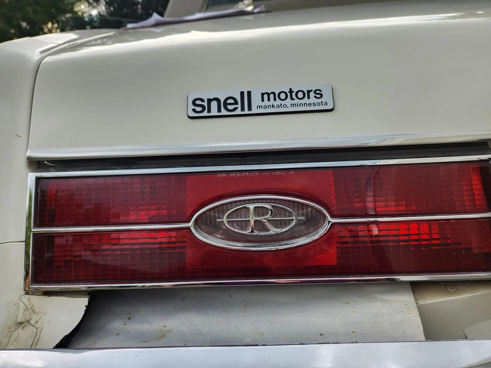 1985 Buick Riviera 4th-7th Gen - Image 24 of 31