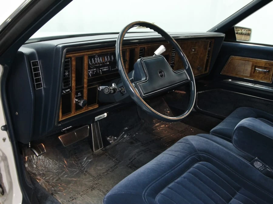1985 Buick Riviera 4th-7th Gen - Image 14 of 28