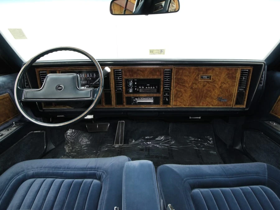 1985 Buick Riviera 4th-7th Gen - Image 16 of 28