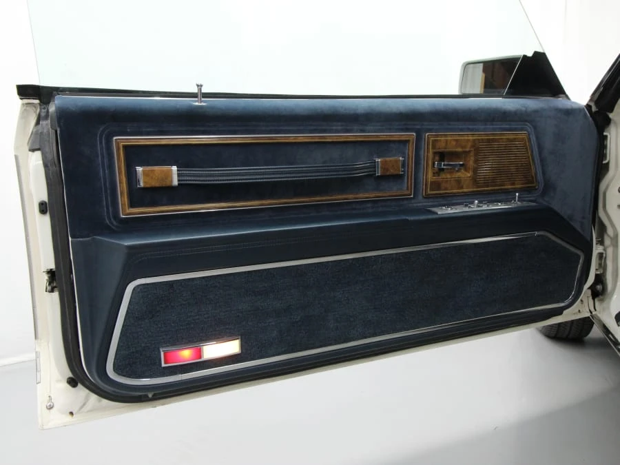 1985 Buick Riviera 4th-7th Gen - Image 23 of 28