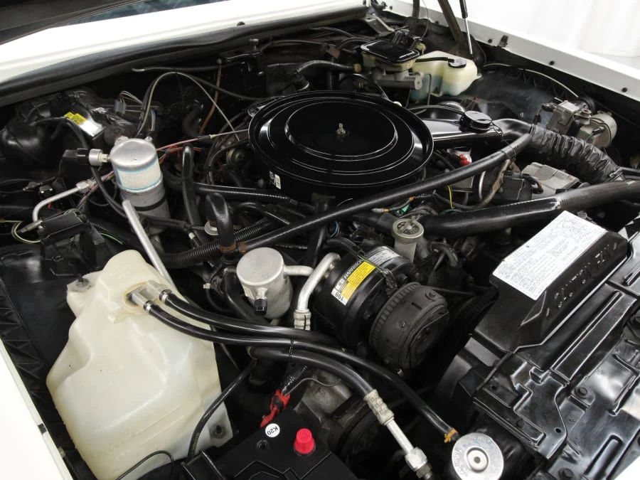 1985 Buick Riviera 4th-7th Gen - Image 25 of 28
