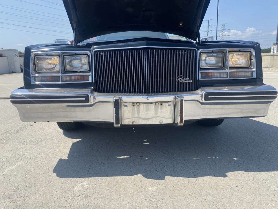 1985 Buick Riviera 4th-7th Gen - Image 26 of 31