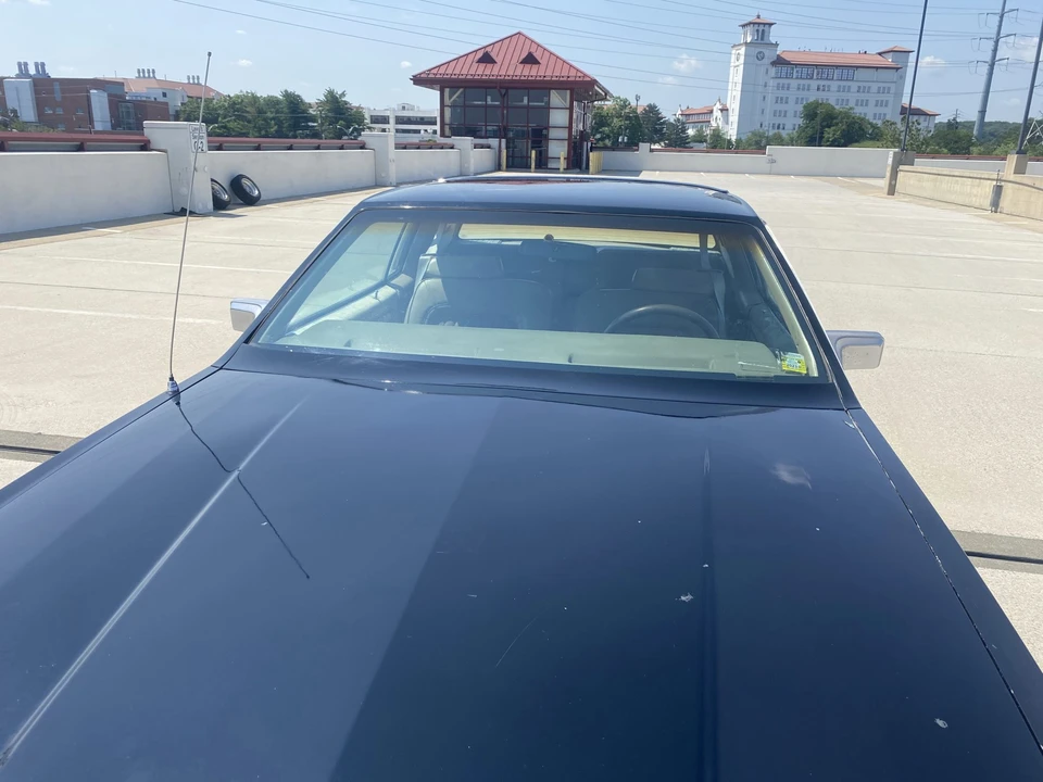 1985 Buick Riviera 4th-7th Gen - Image 28 of 31