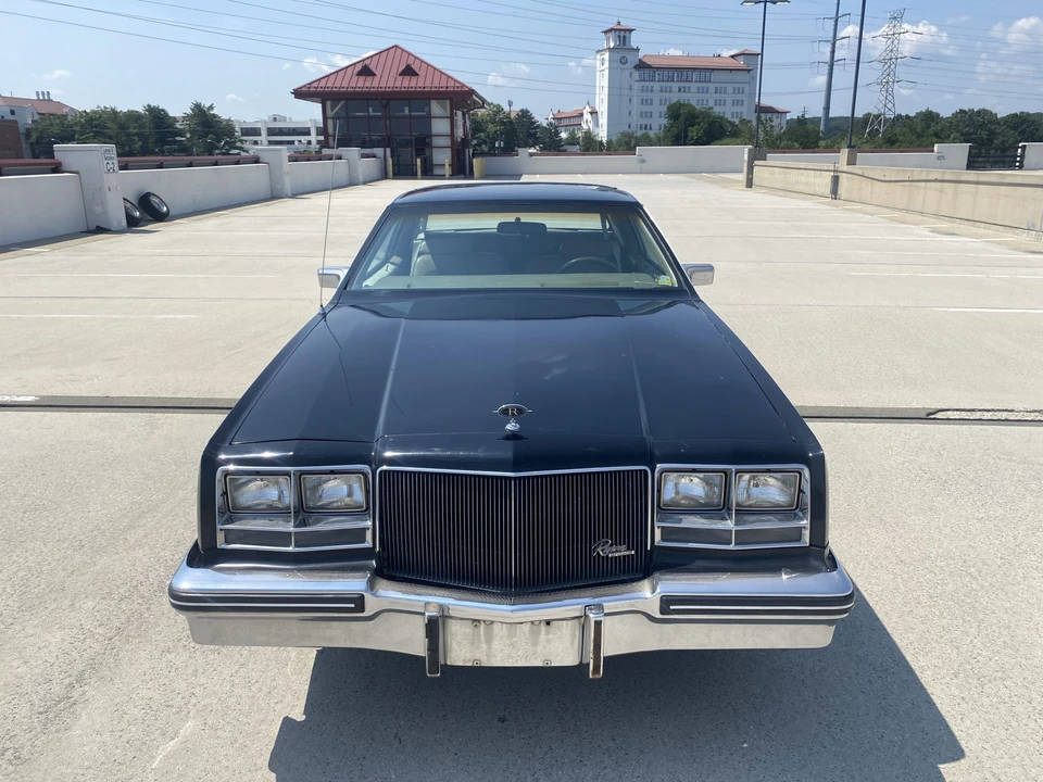 1985 Buick Riviera 4th-7th Gen - Image 13 of 31