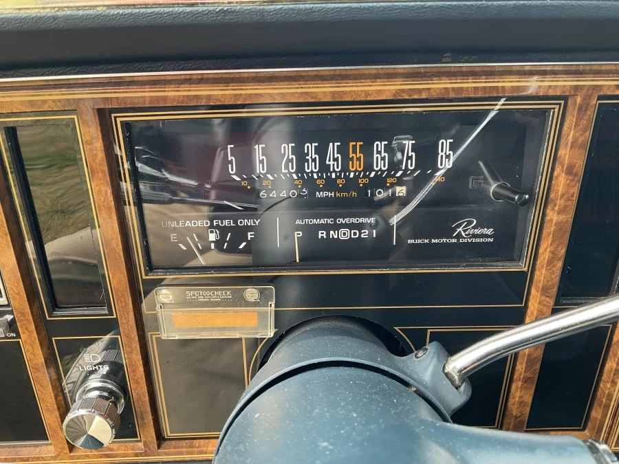 1985 Buick Riviera 4th-7th Gen - Image 12 of 16