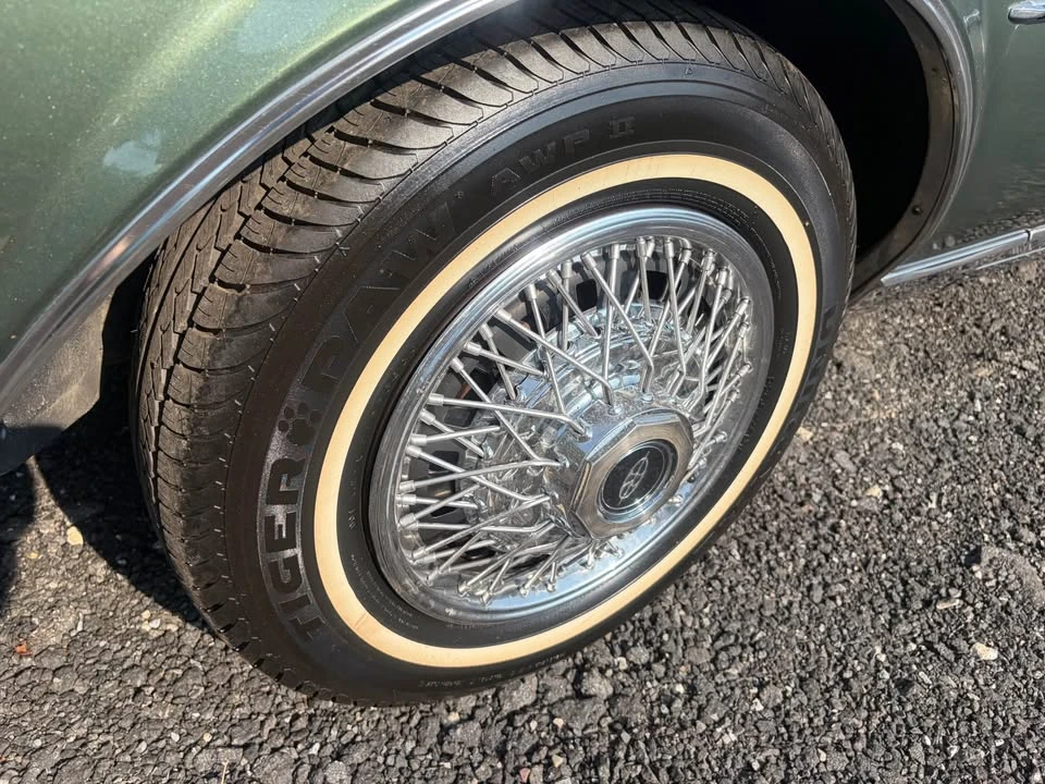 1985 Buick Riviera 4th-7th Gen - Image 7 of 20