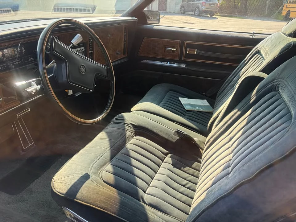1985 Buick Riviera 4th-7th Gen - Image 17 of 20