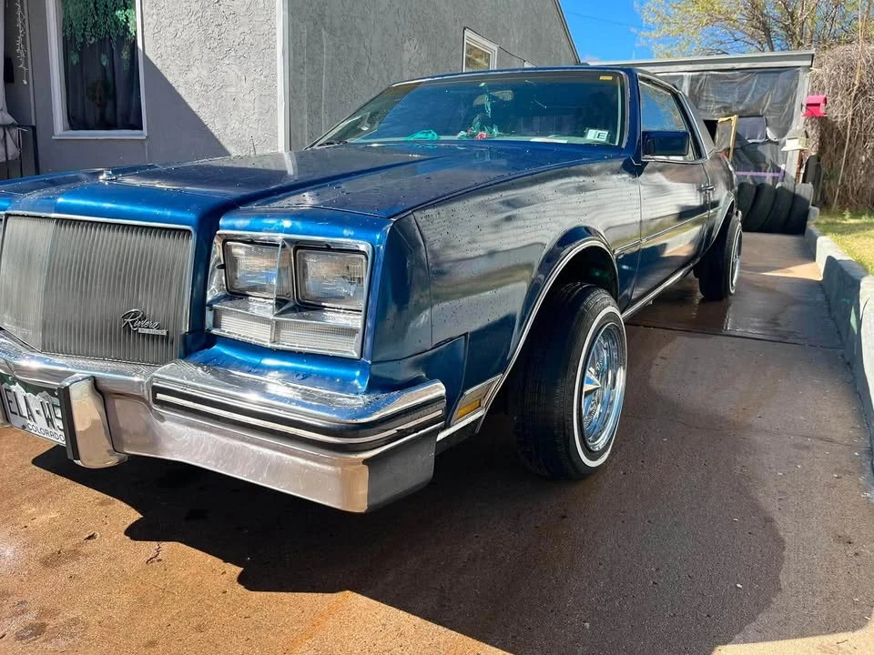 1985 Buick Riviera 4th-7th Gen - Image 2 of 7