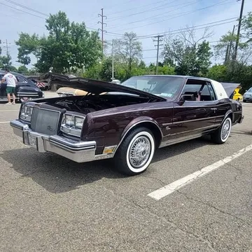 1985 Buick Riviera Coupe