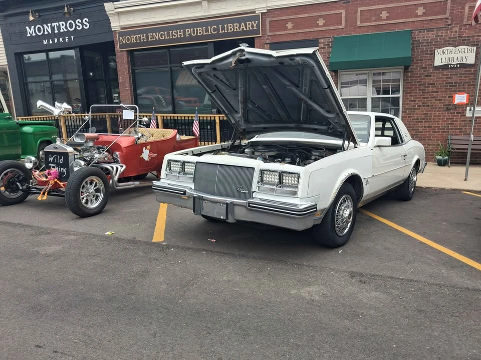 1985 Buick Riviera 4th-7th Gen - Image 2 of 2