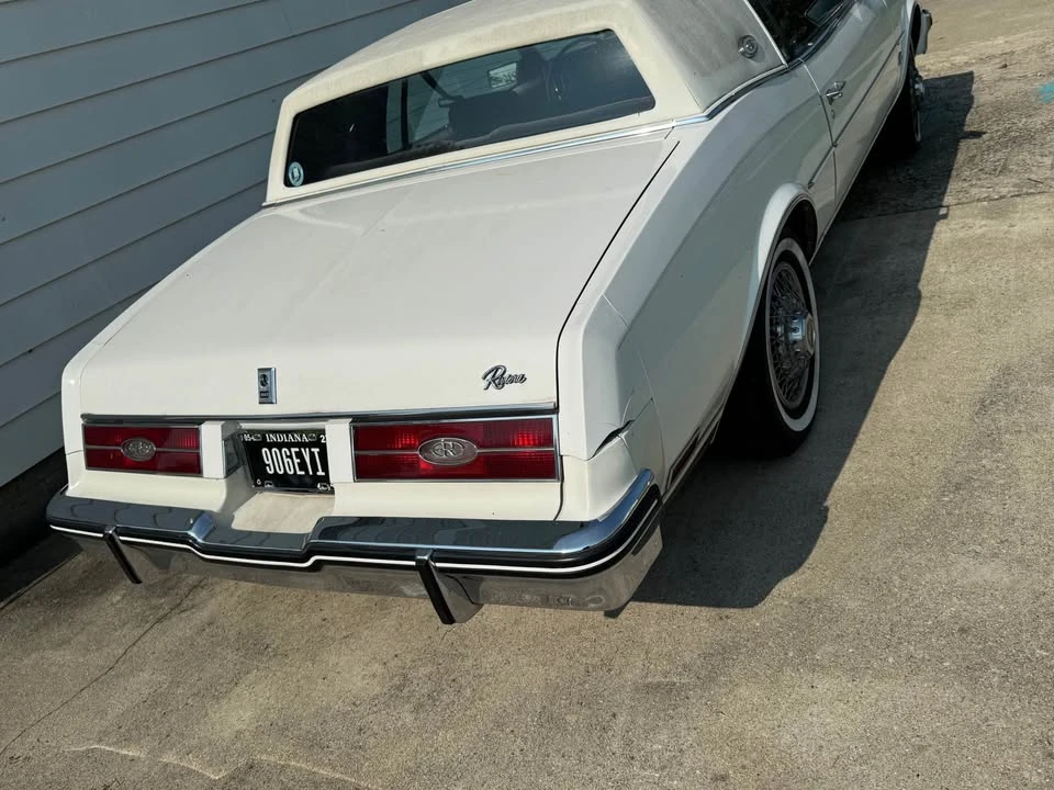 1985 Buick Riviera 4th-7th Gen - Image 3 of 6