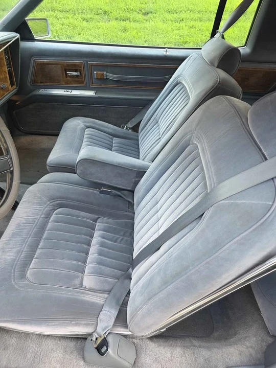 1985 Buick Riviera 4th-7th Gen - Image 9 of 16