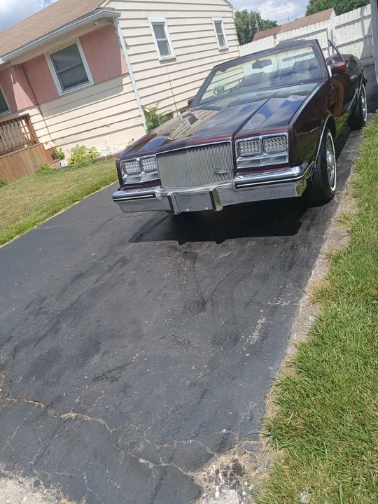 1985 Buick Riviera 4th-7th Gen - Image 3 of 20