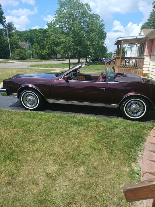 1985 Buick Riviera 4th-7th Gen - Image 5 of 20