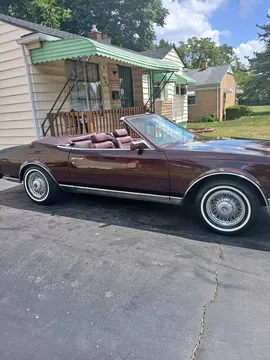 1985 Buick Riviera Coupe 2D