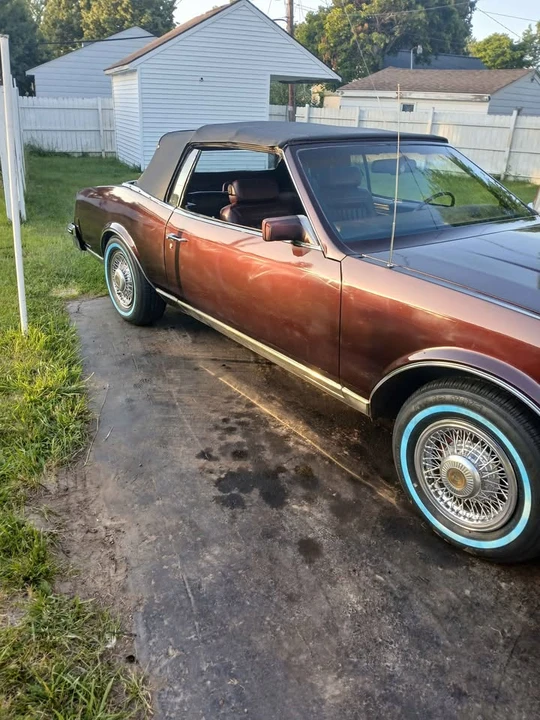 1985 Buick Riviera 4th-7th Gen - Image 7 of 20