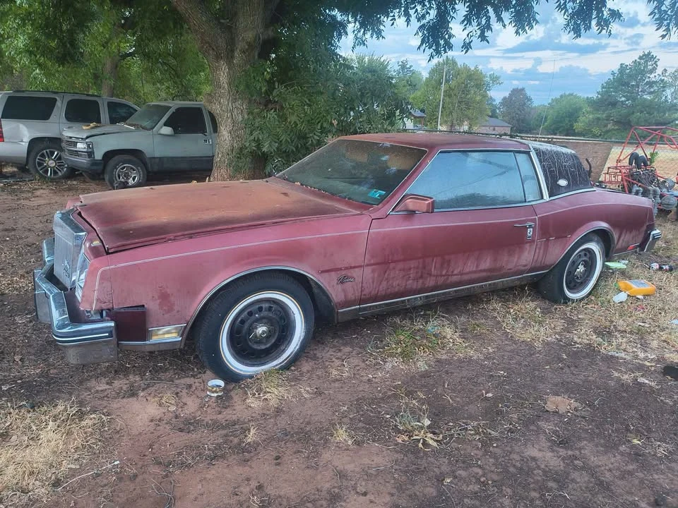 1985 Buick Riviera 4th-7th Gen - Image 3 of 4