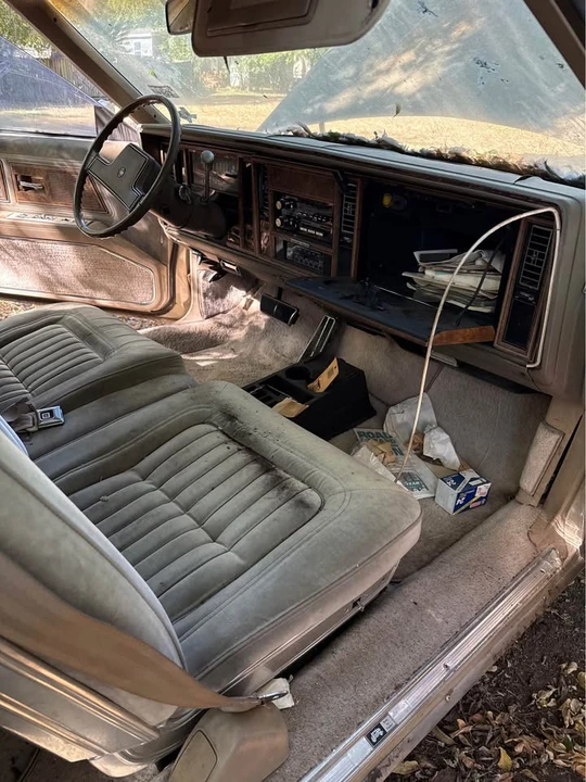1985 Buick Riviera 4th-7th Gen - Image 11 of 13