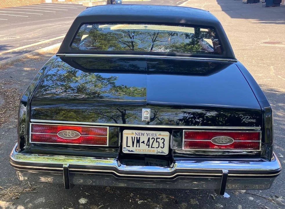 1985 Buick Riviera 4th-7th Gen - Image 5 of 11