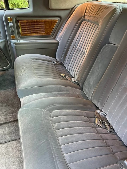 1985 Buick Riviera 4th-7th Gen - Image 12 of 17