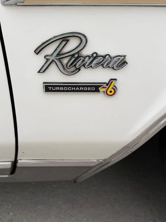 1985 Buick Riviera 4th-7th Gen - Image 9 of 20